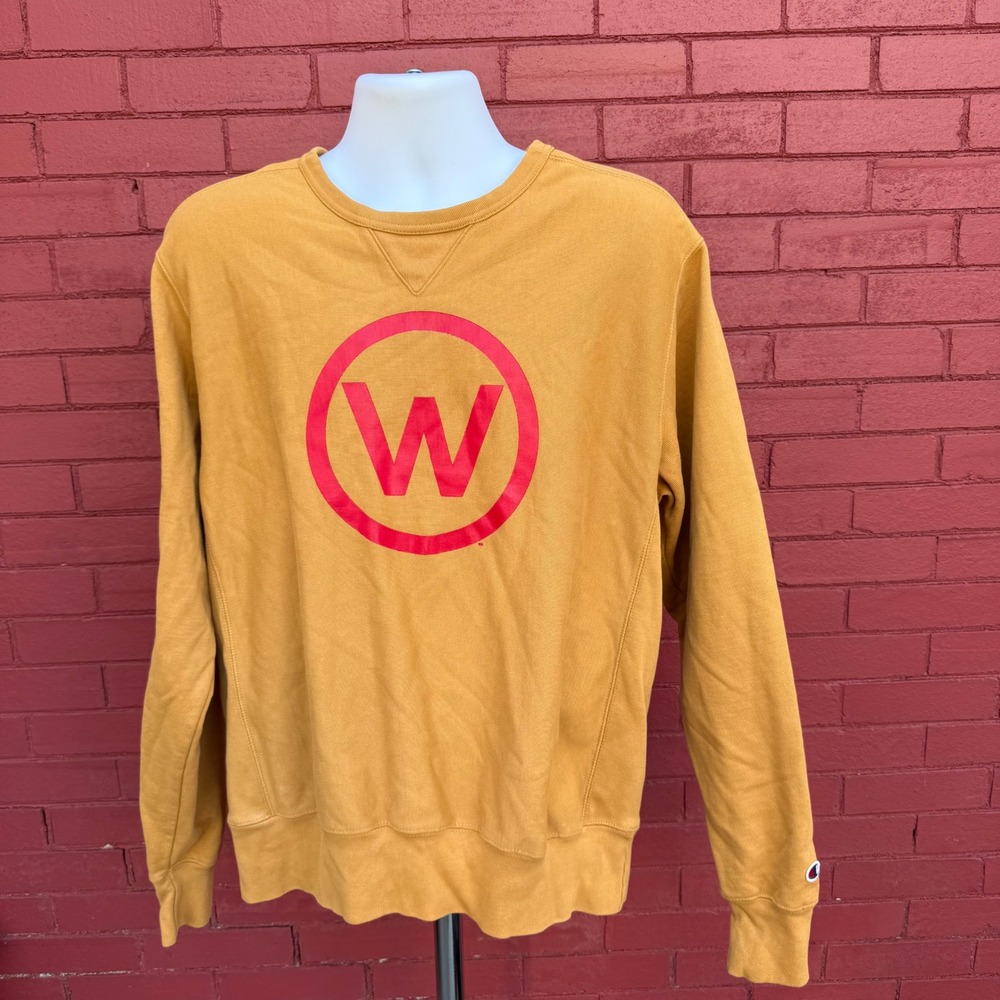 Wisconsin Badgers Champion Vintage Wash Reverse Weave Sweatshirt Mens Large Gold